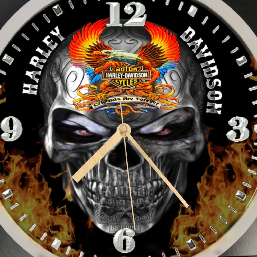Harley Davidson skull clock